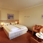 Engemann Kurve Otel