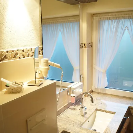 Hotel Engemann Kurve 4*